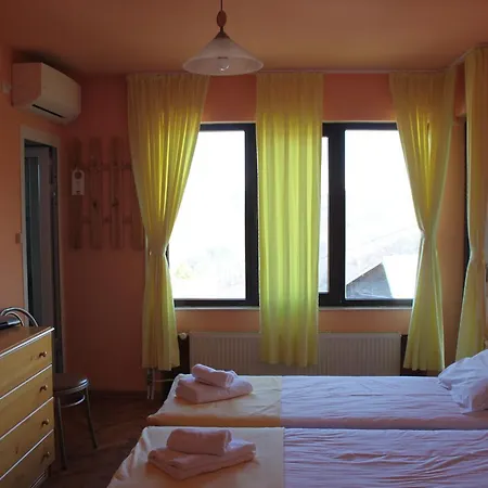 Daskalov 2* Chervena Lokva