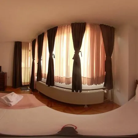 Guest house Daskalov 2*